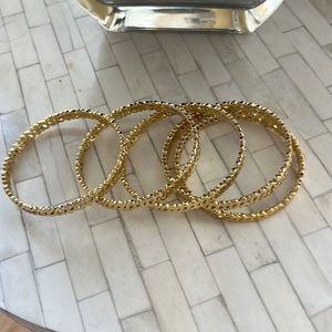 C-Womder bracelets Fits small wrist.